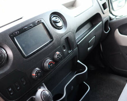 Білий Рено Мастєр, об'ємом двигуна 2.3 л та пробігом 250 тис. км за 27800 $, фото 30 на Automoto.ua