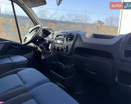 Белый Рено Мастер, объемом двигателя 2.3 л и пробегом 279 тыс. км за 18400 $, фото 62 на Automoto.ua