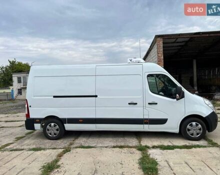 Белый Рено Мастер, объемом двигателя 2.3 л и пробегом 395 тыс. км за 15799 $, фото 12 на Automoto.ua