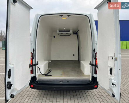 Белый Рено Мастер, объемом двигателя 2.3 л и пробегом 250 тыс. км за 17900 $, фото 23 на Automoto.ua