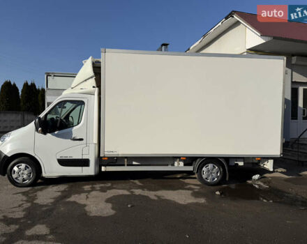 Белый Рено Мастер, объемом двигателя 2.3 л и пробегом 279 тыс. км за 18400 $, фото 12 на Automoto.ua