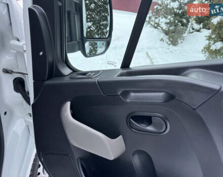 Білий Рено Мастєр, об'ємом двигуна 2.3 л та пробігом 133 тис. км за 18900 $, фото 54 на Automoto.ua