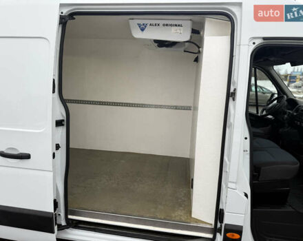 Белый Рено Мастер, объемом двигателя 2.3 л и пробегом 280 тыс. км за 17700 $, фото 24 на Automoto.ua