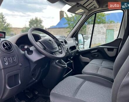 Белый Рено Мастер, объемом двигателя 2.3 л и пробегом 395 тыс. км за 15799 $, фото 33 на Automoto.ua