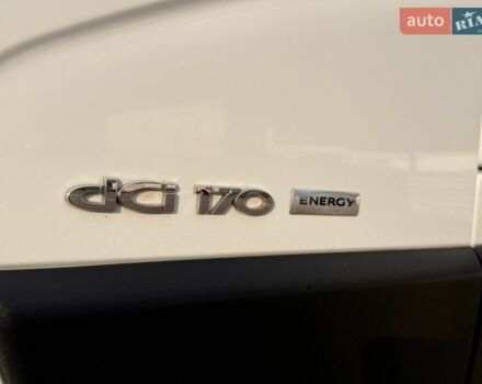 Белый Рено Мастер, объемом двигателя 2.3 л и пробегом 293 тыс. км за 19900 $, фото 45 на Automoto.ua