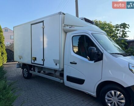 Белый Рено Мастер, объемом двигателя 2.3 л и пробегом 295 тыс. км за 18300 $, фото 11 на Automoto.ua