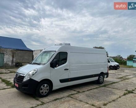 Белый Рено Мастер, объемом двигателя 2.3 л и пробегом 395 тыс. км за 16500 $, фото 1 на Automoto.ua