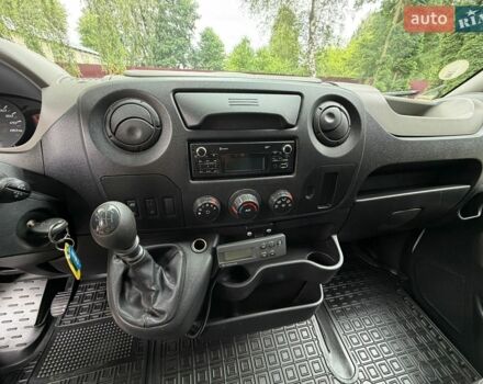 Белый Рено Мастер, объемом двигателя 2.3 л и пробегом 172 тыс. км за 17900 $, фото 24 на Automoto.ua
