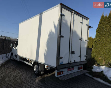 Белый Рено Мастер, объемом двигателя 2.3 л и пробегом 279 тыс. км за 18400 $, фото 31 на Automoto.ua