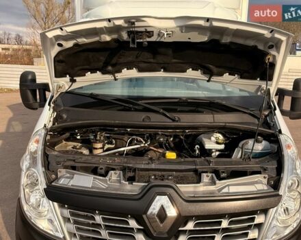 Белый Рено Мастер, объемом двигателя 2.3 л и пробегом 293 тыс. км за 19900 $, фото 44 на Automoto.ua