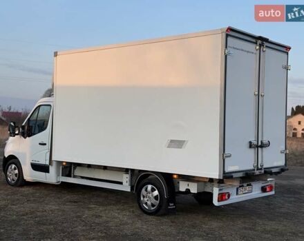 Белый Рено Мастер, объемом двигателя 2.3 л и пробегом 278 тыс. км за 22600 $, фото 7 на Automoto.ua