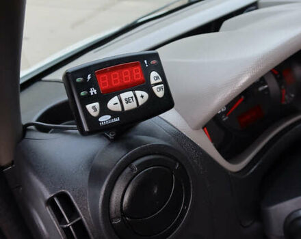 Білий Рено Мастєр, об'ємом двигуна 2.3 л та пробігом 250 тис. км за 27800 $, фото 27 на Automoto.ua