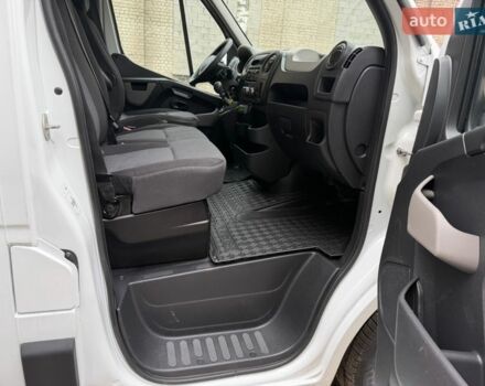 Белый Рено Мастер, объемом двигателя 2.3 л и пробегом 172 тыс. км за 18300 $, фото 47 на Automoto.ua