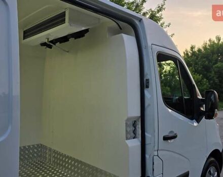 Белый Рено Мастер, объемом двигателя 2.3 л и пробегом 178 тыс. км за 21700 $, фото 10 на Automoto.ua