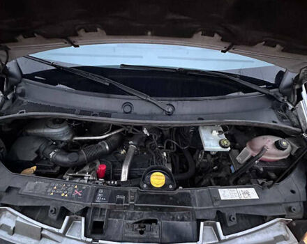 Белый Рено Мастер, объемом двигателя 2.3 л и пробегом 450 тыс. км за 26500 $, фото 28 на Automoto.ua