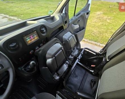 Белый Рено Мастер, объемом двигателя 2.3 л и пробегом 178 тыс. км за 21700 $, фото 25 на Automoto.ua