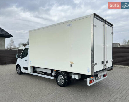 Белый Рено Мастер, объемом двигателя 2.3 л и пробегом 300 тыс. км за 20700 $, фото 58 на Automoto.ua