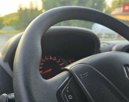 Белый Рено Мастер, объемом двигателя 2.3 л и пробегом 178 тыс. км за 21700 $, фото 18 на Automoto.ua