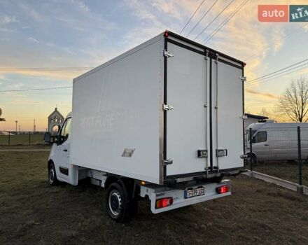 Белый Рено Мастер, объемом двигателя 2.3 л и пробегом 236 тыс. км за 21499 $, фото 6 на Automoto.ua