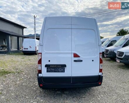 Белый Рено Мастер, объемом двигателя 2.3 л и пробегом 210 тыс. км за 18800 $, фото 7 на Automoto.ua