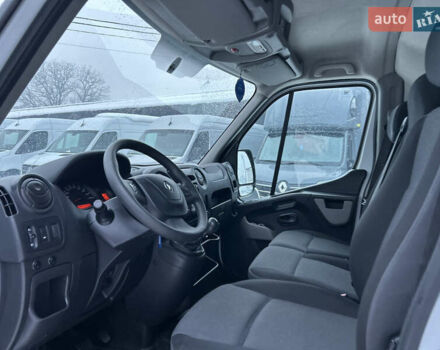 Белый Рено Мастер, объемом двигателя 2.3 л и пробегом 186 тыс. км за 17350 $, фото 34 на Automoto.ua