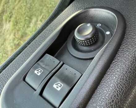 Білий Рено Мастєр, об'ємом двигуна 2.3 л та пробігом 236 тис. км за 21800 $, фото 28 на Automoto.ua