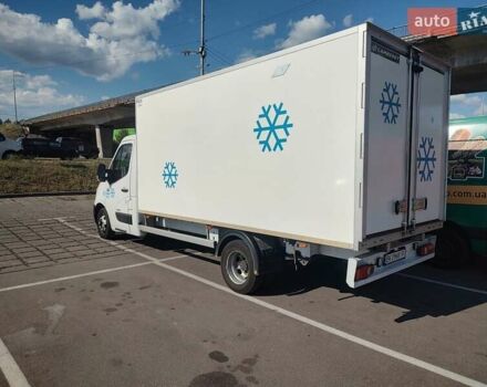 Белый Рено Мастер, объемом двигателя 2.3 л и пробегом 241 тыс. км за 24500 $, фото 11 на Automoto.ua