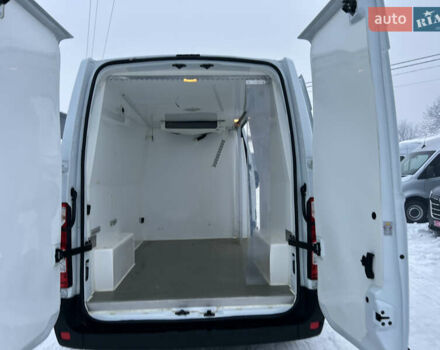 Белый Рено Мастер, объемом двигателя 2.3 л и пробегом 186 тыс. км за 17350 $, фото 17 на Automoto.ua