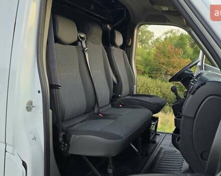 Белый Рено Мастер, объемом двигателя 2.3 л и пробегом 189 тыс. км за 19500 $, фото 27 на Automoto.ua