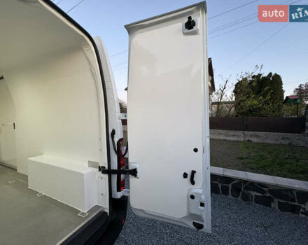 Белый Рено Мастер, объемом двигателя 2.3 л и пробегом 291 тыс. км за 17900 $, фото 51 на Automoto.ua