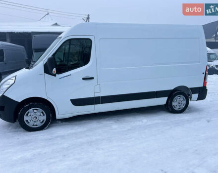 Белый Рено Мастер, объемом двигателя 2.3 л и пробегом 186 тыс. км за 17350 $, фото 4 на Automoto.ua