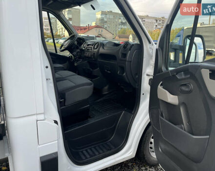 Рено Мастер 2018 в Ковель на Automoto.ua Белый Рено Мастер, объемом двигателя 2.3 л и пробегом 296 тыс. км за 18800 $, фото 20 на Automoto.ua