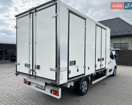 Белый Рено Мастер, объемом двигателя 2.3 л и пробегом 300 тыс. км за 20700 $, фото 7 на Automoto.ua