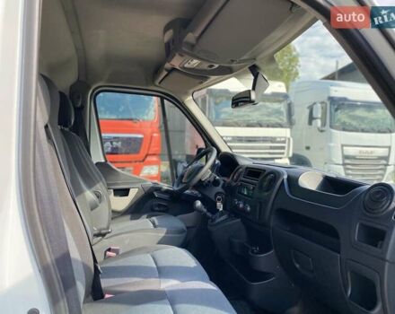 Белый Рено Мастер, объемом двигателя 2.3 л и пробегом 215 тыс. км за 17890 $, фото 32 на Automoto.ua