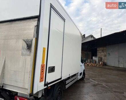 Білий Рено Мастєр, об'ємом двигуна 2.3 л та пробігом 279 тис. км за 18500 $, фото 5 на Automoto.ua