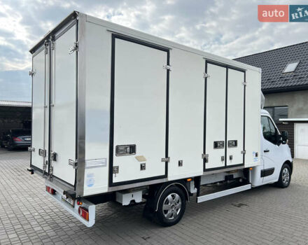 Белый Рено Мастер, объемом двигателя 2.3 л и пробегом 300 тыс. км за 20700 $, фото 6 на Automoto.ua