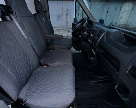 Белый Рено Мастер, объемом двигателя 2.3 л и пробегом 450 тыс. км за 26500 $, фото 19 на Automoto.ua