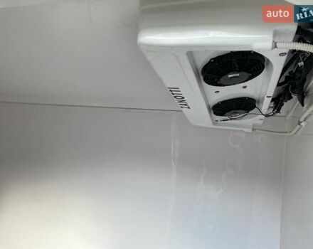 Белый Рено Мастер, объемом двигателя 2.3 л и пробегом 210 тыс. км за 18800 $, фото 15 на Automoto.ua