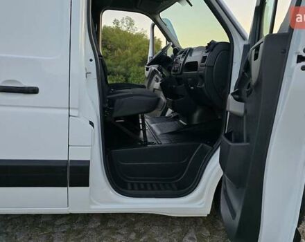 Белый Рено Мастер, объемом двигателя 2.3 л и пробегом 189 тыс. км за 19500 $, фото 23 на Automoto.ua