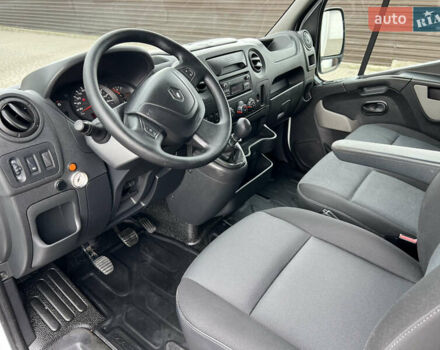 Белый Рено Мастер, объемом двигателя 2.3 л и пробегом 300 тыс. км за 20700 $, фото 42 на Automoto.ua