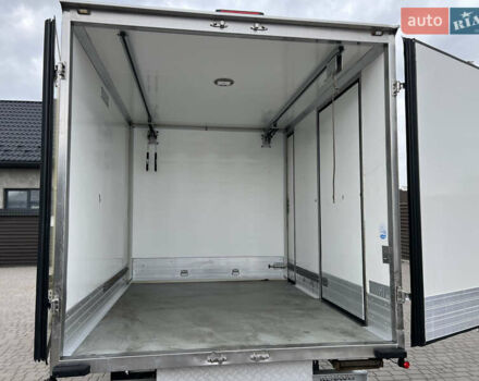 Белый Рено Мастер, объемом двигателя 2.3 л и пробегом 300 тыс. км за 20700 $, фото 21 на Automoto.ua