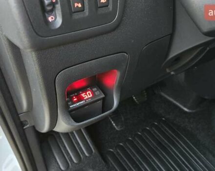 Белый Рено Мастер, объемом двигателя 2.3 л и пробегом 189 тыс. км за 19500 $, фото 21 на Automoto.ua