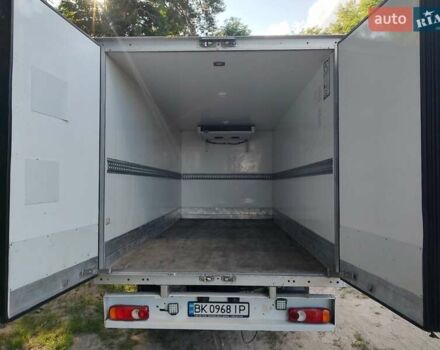 Белый Рено Мастер, объемом двигателя 2.3 л и пробегом 241 тыс. км за 24500 $, фото 7 на Automoto.ua