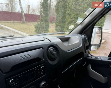 Белый Рено Мастер, объемом двигателя 2.3 л и пробегом 172 тыс. км за 18300 $, фото 39 на Automoto.ua