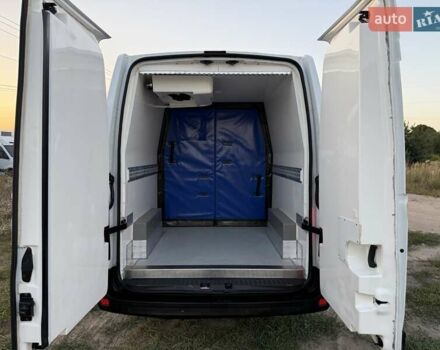Белый Рено Мастер, объемом двигателя 2.3 л и пробегом 278 тыс. км за 21499 $, фото 27 на Automoto.ua