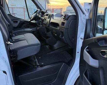 Белый Рено Мастер, объемом двигателя 2.3 л и пробегом 228 тыс. км за 20999 $, фото 29 на Automoto.ua