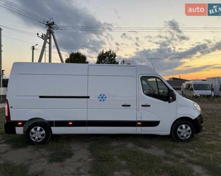 Белый Рено Мастер, объемом двигателя 2.3 л и пробегом 270 тыс. км за 21900 $, фото 5 на Automoto.ua
