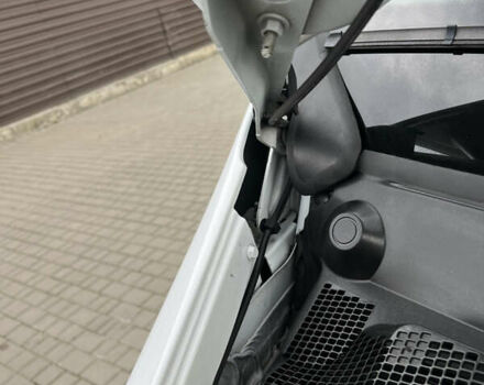 Белый Рено Мастер, объемом двигателя 2.3 л и пробегом 300 тыс. км за 20700 $, фото 29 на Automoto.ua