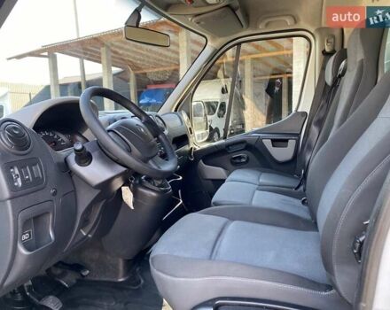 Білий Рено Мастєр, об'ємом двигуна 2.3 л та пробігом 170 тис. км за 18350 $, фото 36 на Automoto.ua