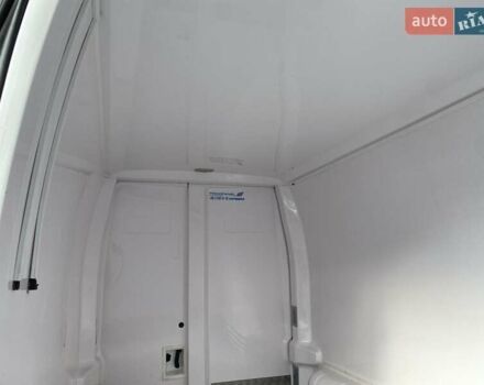 Белый Рено Мастер, объемом двигателя 2.3 л и пробегом 210 тыс. км за 18800 $, фото 23 на Automoto.ua